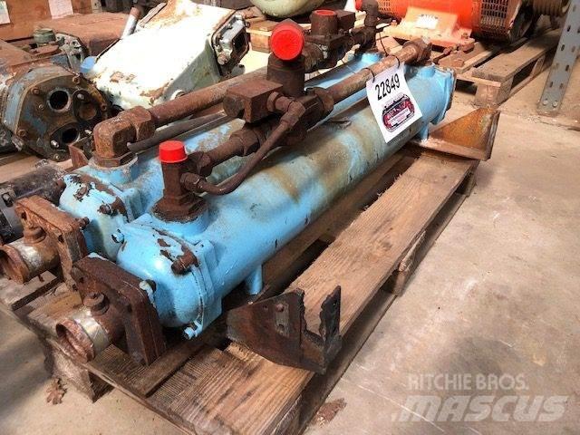 Bowman GL400 Oliekøler Diger