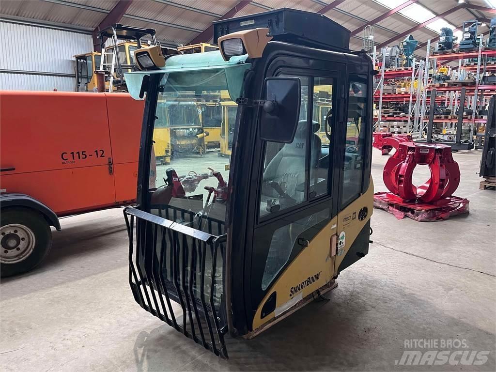 CAT 323D Førerhus Diger parçalar