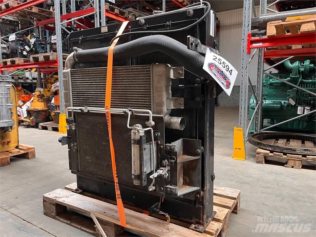 CAT 323D køler Motorlar