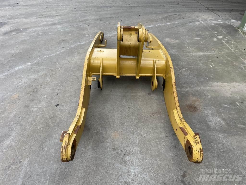 CAT 908M løftebom Diger parçalar