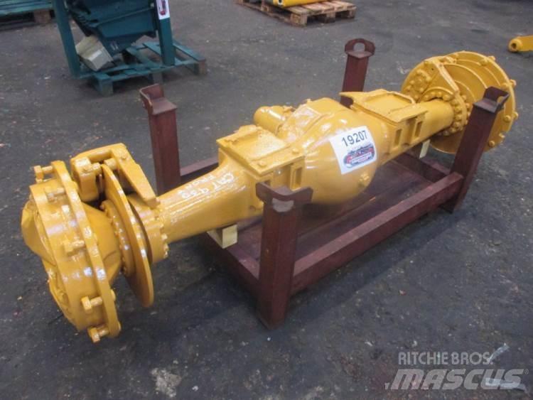 CAT 930 Front aksel Akslar