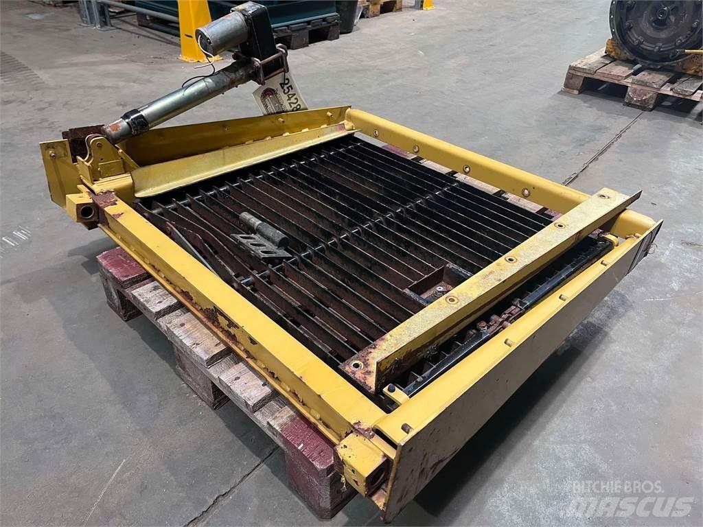 CAT 962GII Kølergrill Diger parçalar