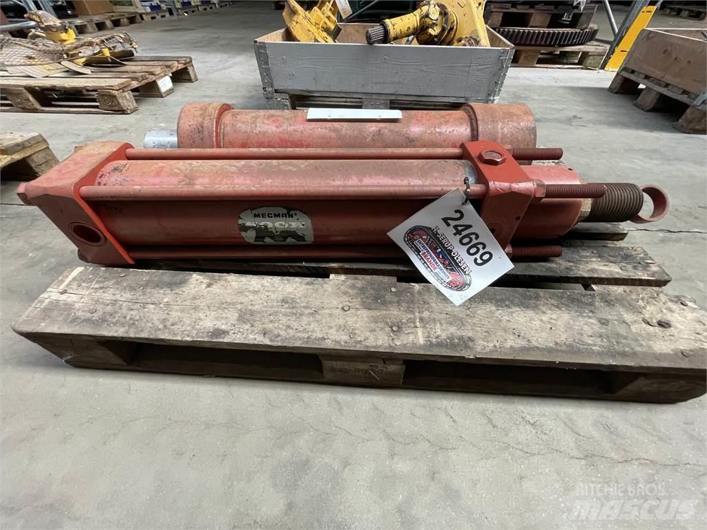  Hydr. cylinder Mecman Roch Hidrolik