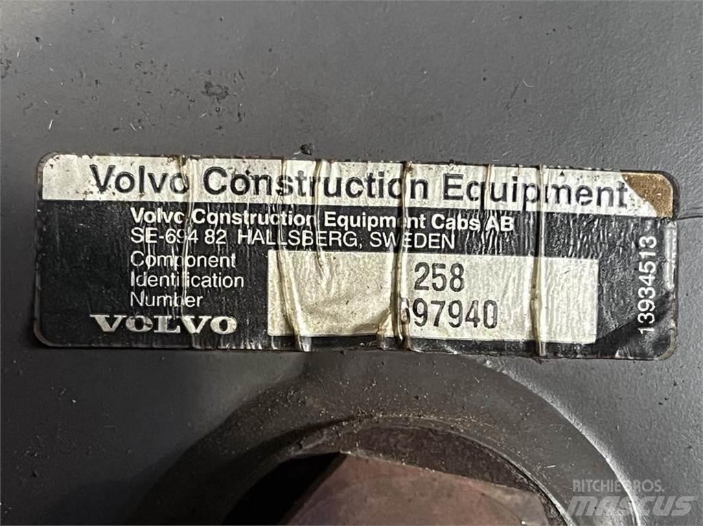  Hydraulik Tank, Volvo L90E Hidrolik