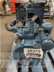 Kubota V800 motor - 4 cyl. Motorlar