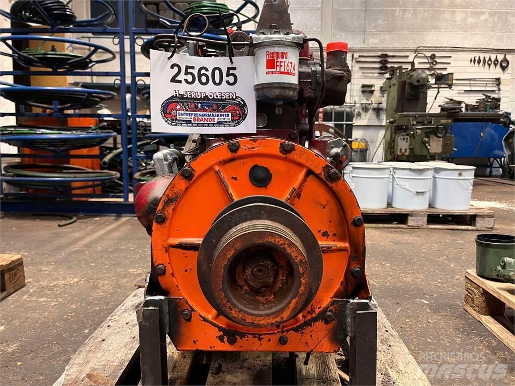 Perkins 4-154U motor Motorlar