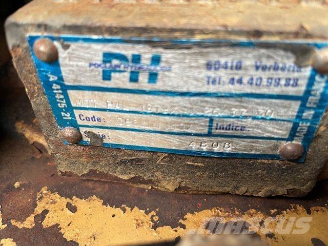 Poclain 125CK Krøjegear Sanzuman