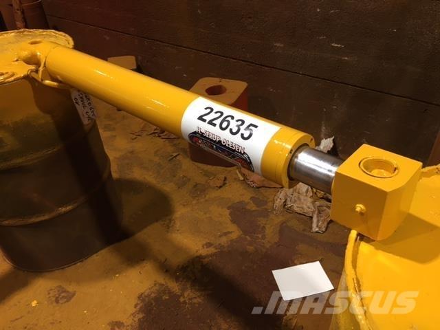  Skovlcylinder ex. Ford 655 Hidrolik