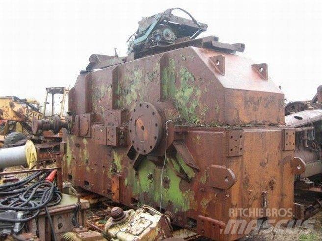  Spil ex Dana Hull Grimsby Dış cephe asansörleri