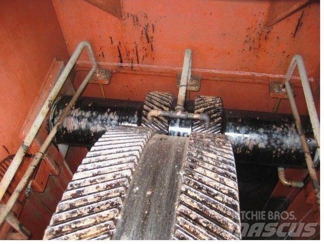  Spil ex Dana Hull Grimsby Dış cephe asansörleri