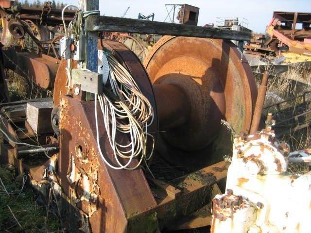  Spil - vægt ca. 7 ton Dış cephe asansörleri