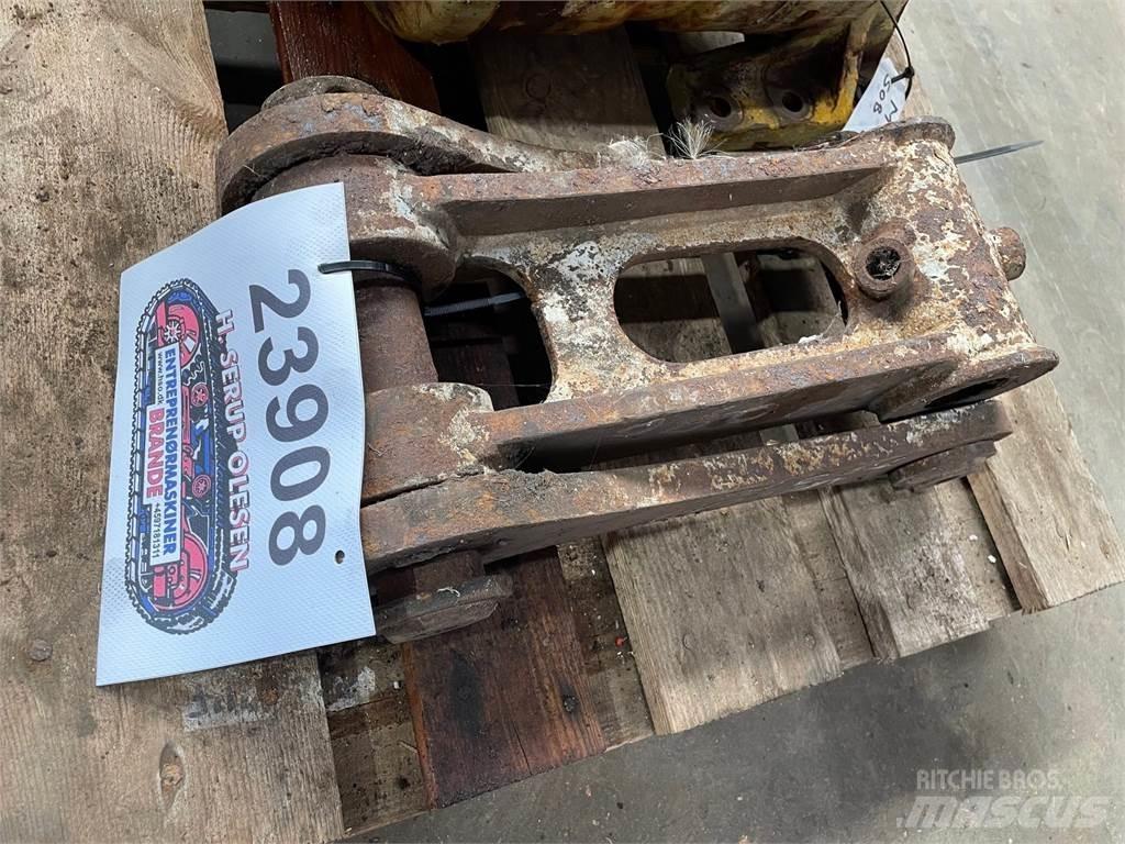 Takeuchi TB070 Link Arm Diger parçalar