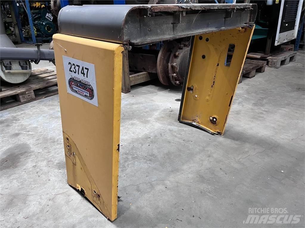  Top - & sideplade, Volvo L90E Diger parçalar