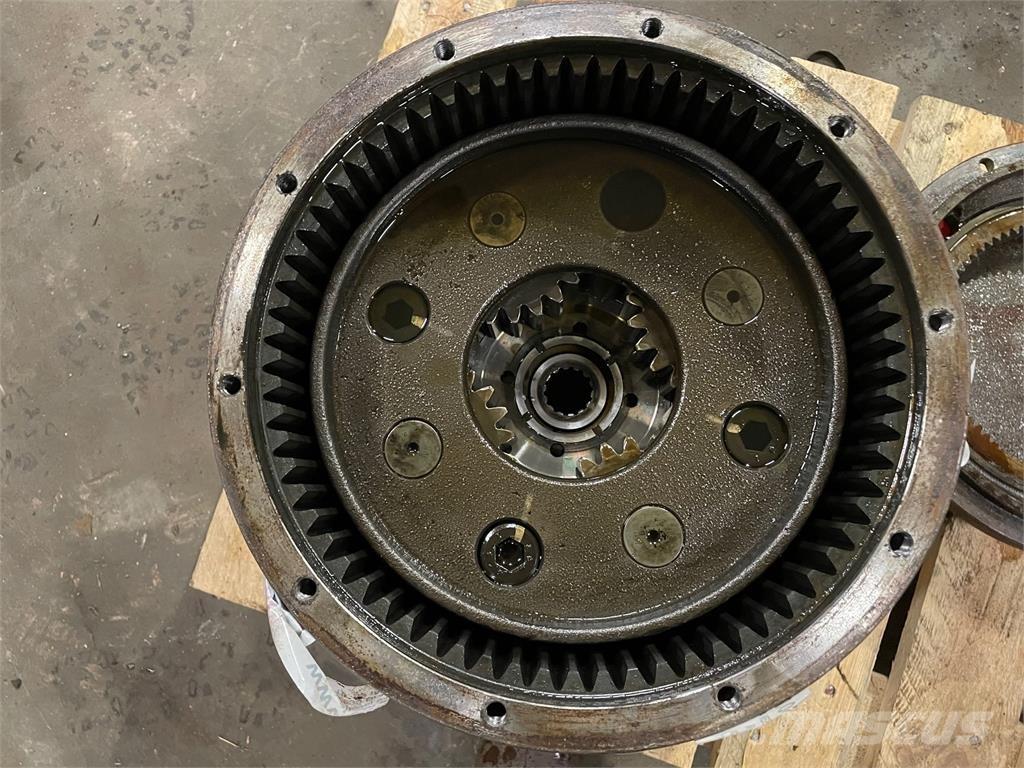 Volvo EC230B Køregear Sanzuman