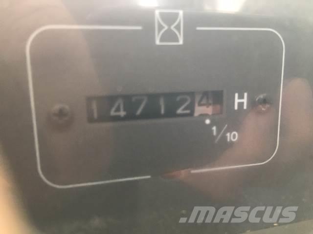 Volvo EC240LC til ophug Paletli ekskavatörler