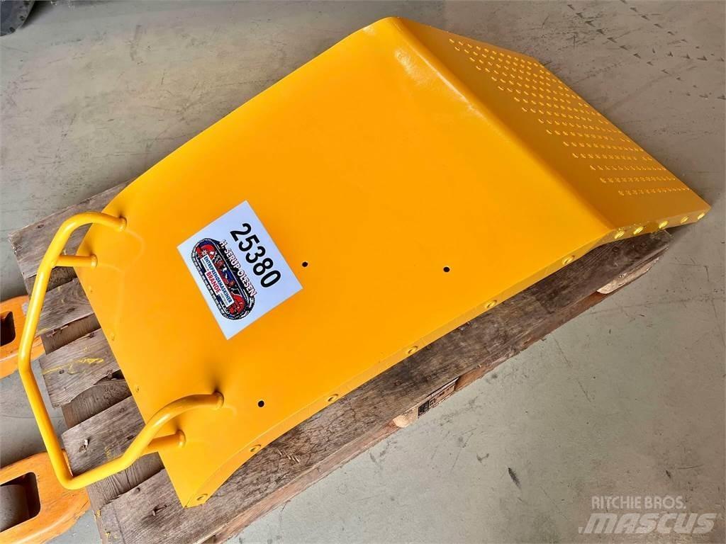 Volvo L120F bagskærm Diger parçalar