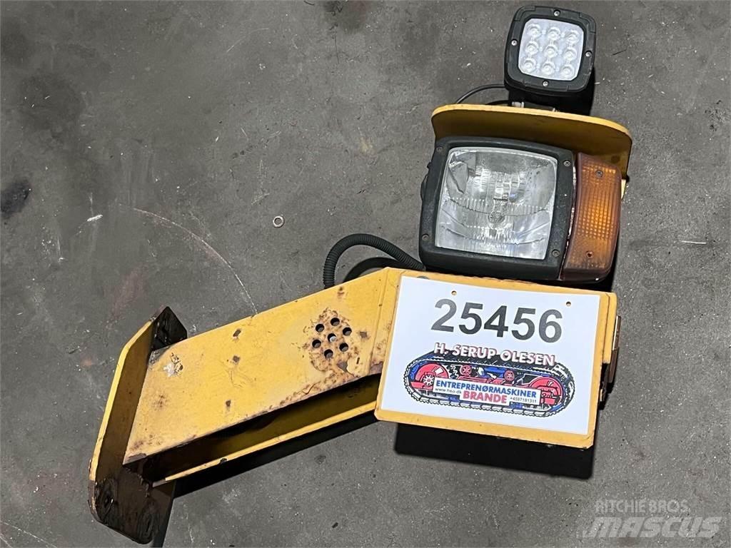 Volvo L120F frontlygte Elektronik