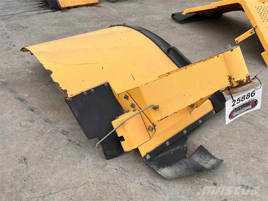 Volvo L220E højre bagskærm Diger parçalar
