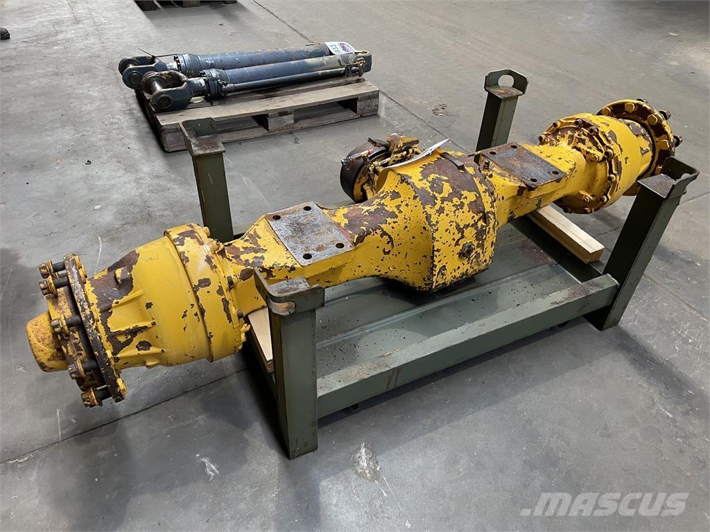 Volvo L70B frontaksel Akslar