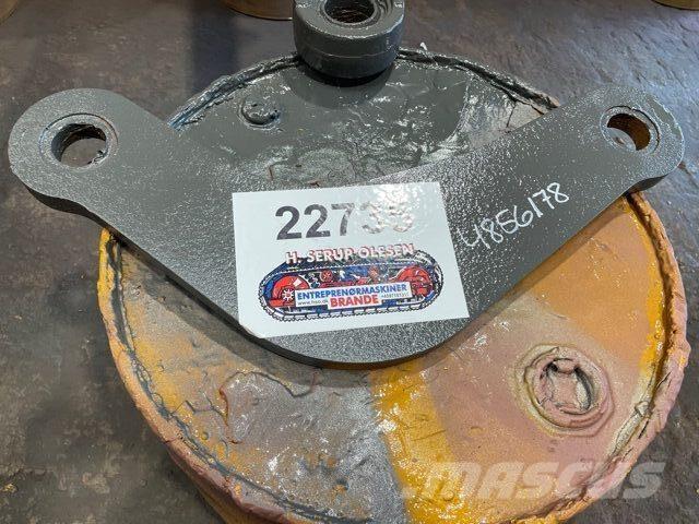 Volvo L90B Link Diger parçalar