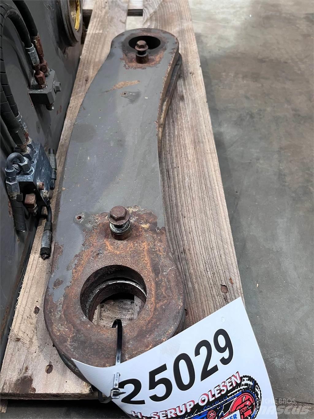 Volvo L90E Link Arm Diger parçalar