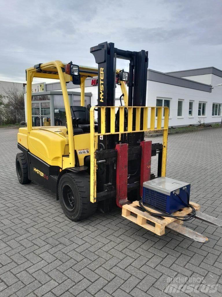Hyster J5.0XN6 Elektrikli forkliftler
