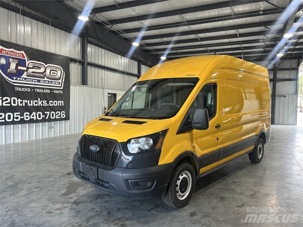 Ford Transit 250 Pikaplar
