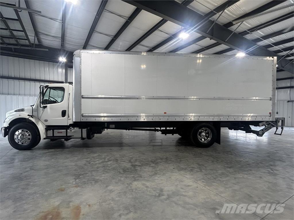 Freightliner M2 Kapali kasa kamyonlar
