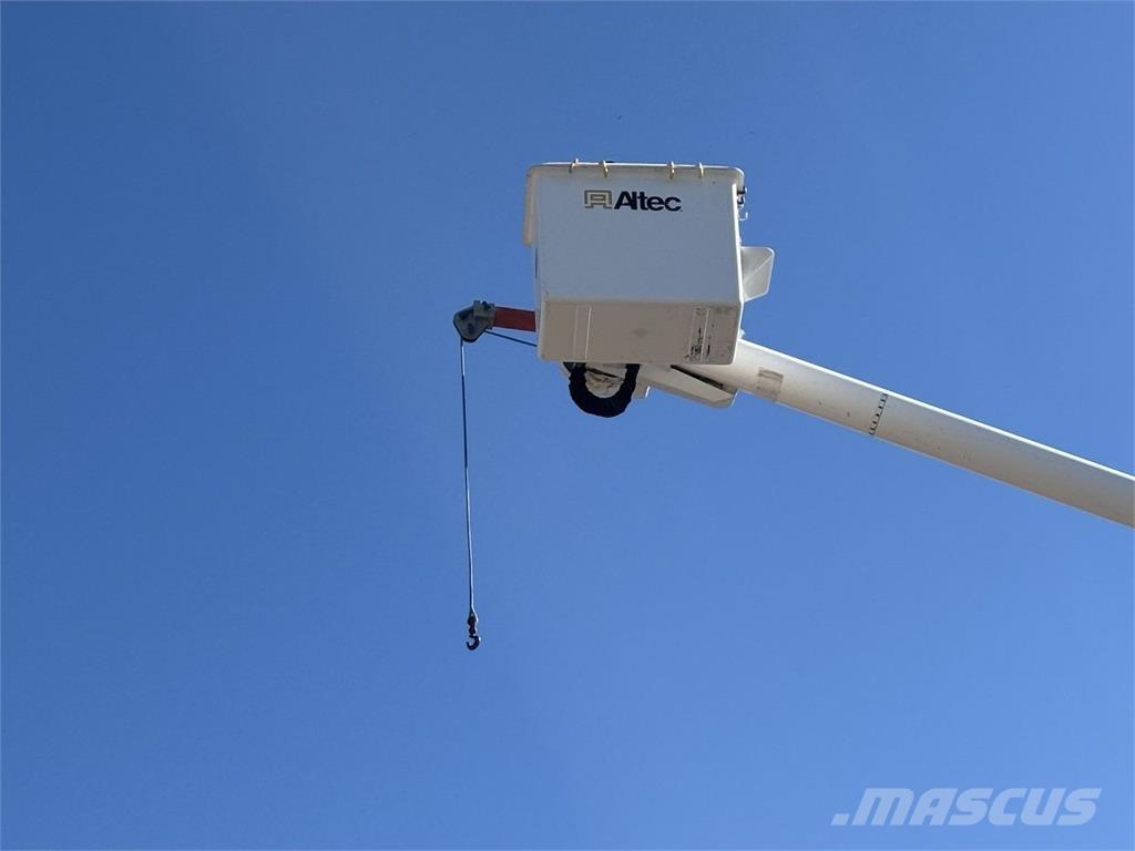 Freightliner M2 Araç üstü platformlar