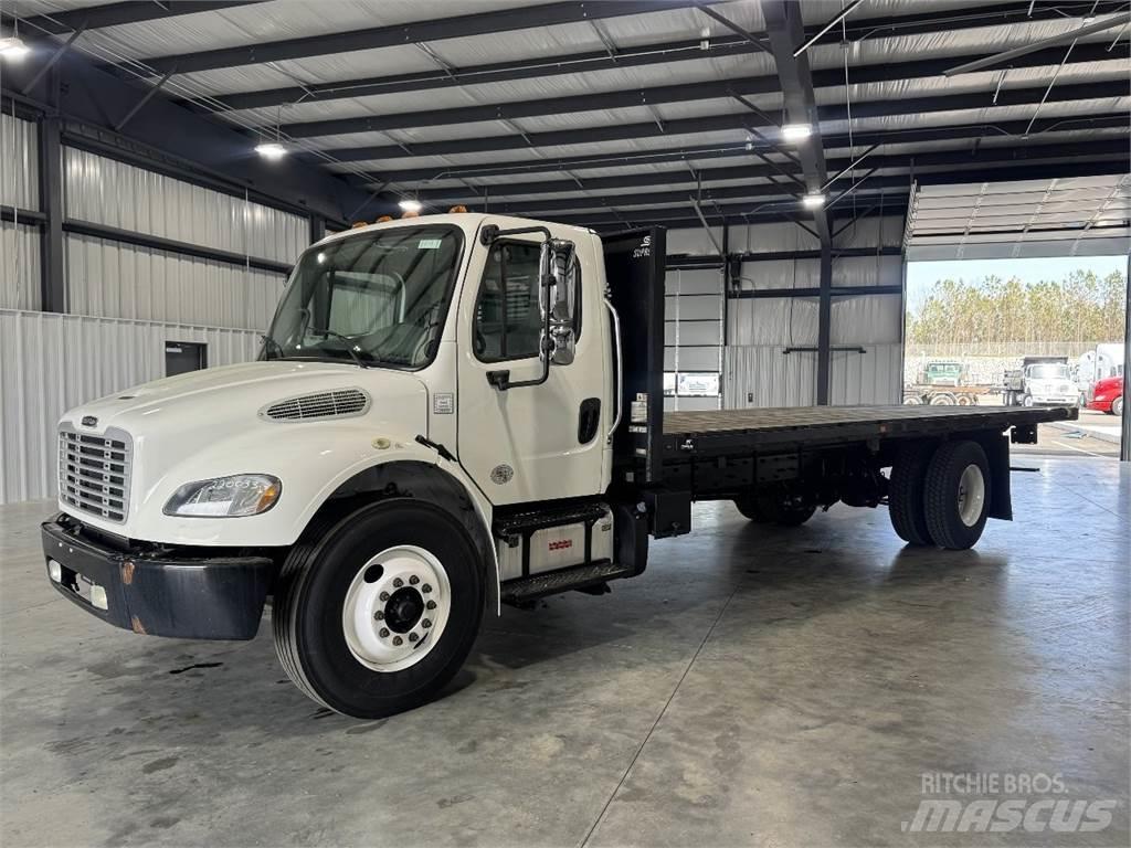 Freightliner M2 106 Flatbed kamyonlar