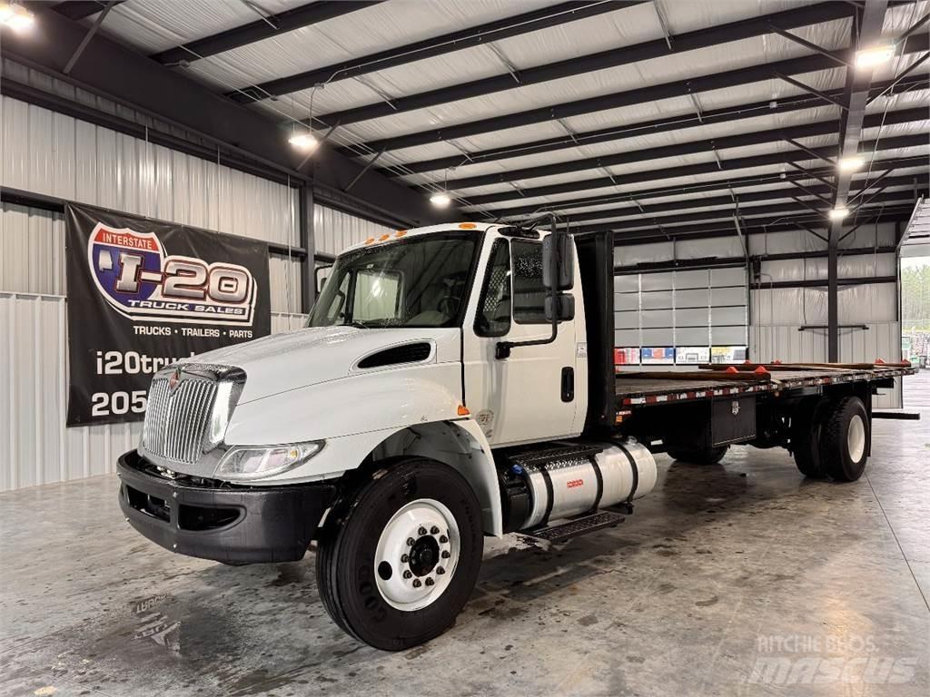 International 4300 Flatbed kamyonlar