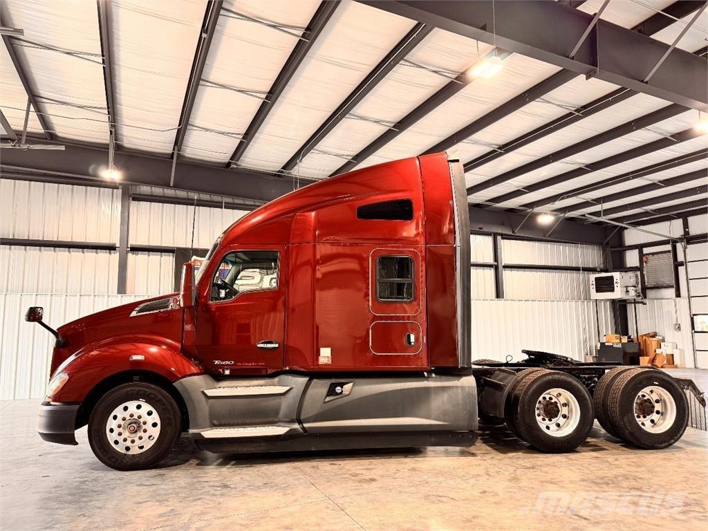 Kenworth T680 Çekiciler