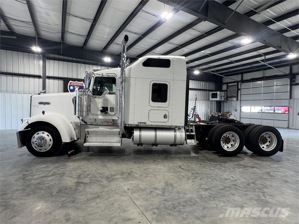 Kenworth W900 Çekiciler