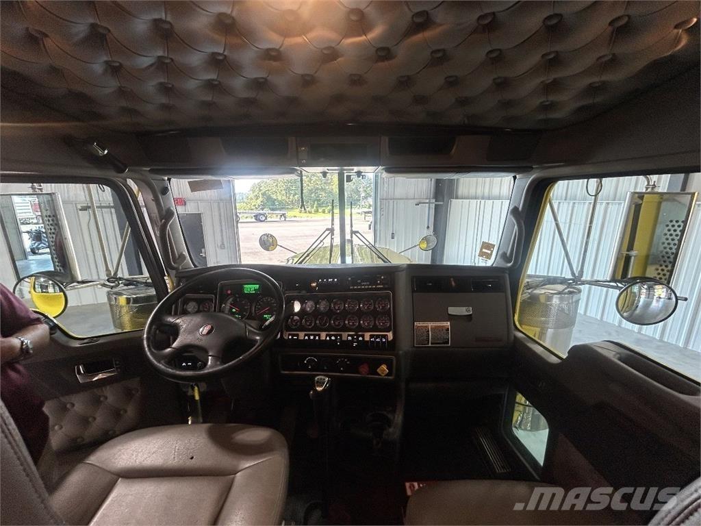 Kenworth W900L Çekiciler
