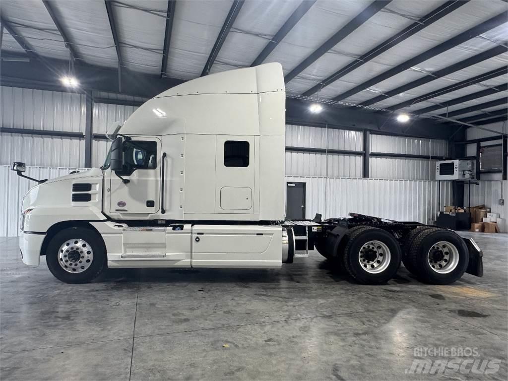 Mack AN64T Çekiciler