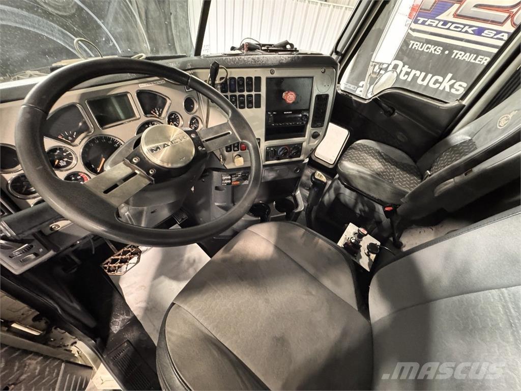 Mack Granite Damperli kamyonlar