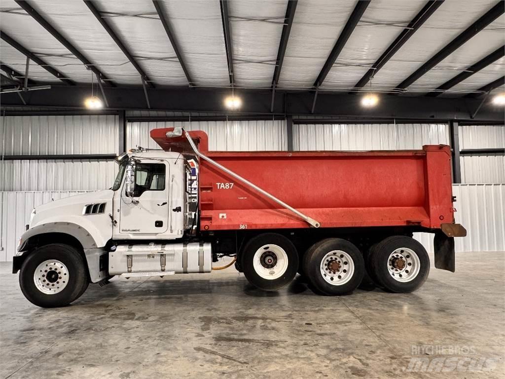 Mack GU713 Damperli kamyonlar