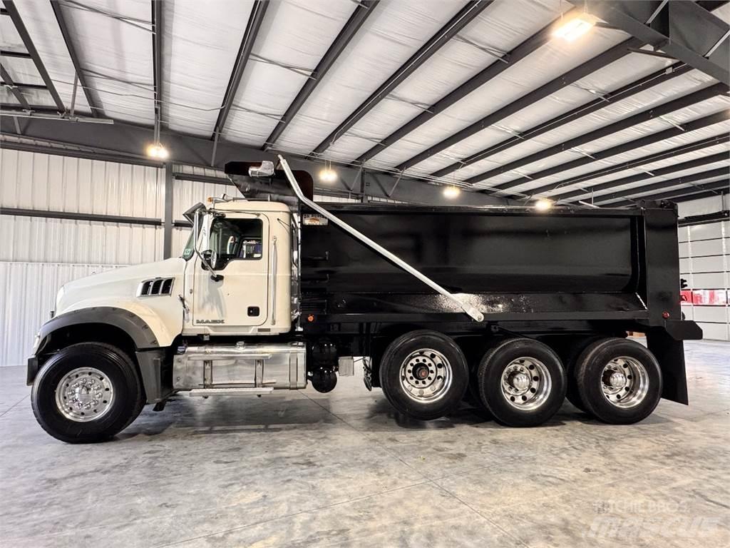 Mack GU713 Damperli kamyonlar