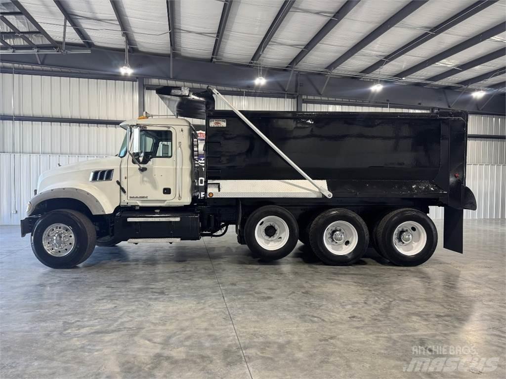 Mack GU713 Damperli kamyonlar