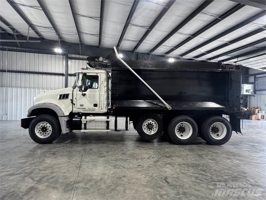 Mack GU713 Damperli kamyonlar
