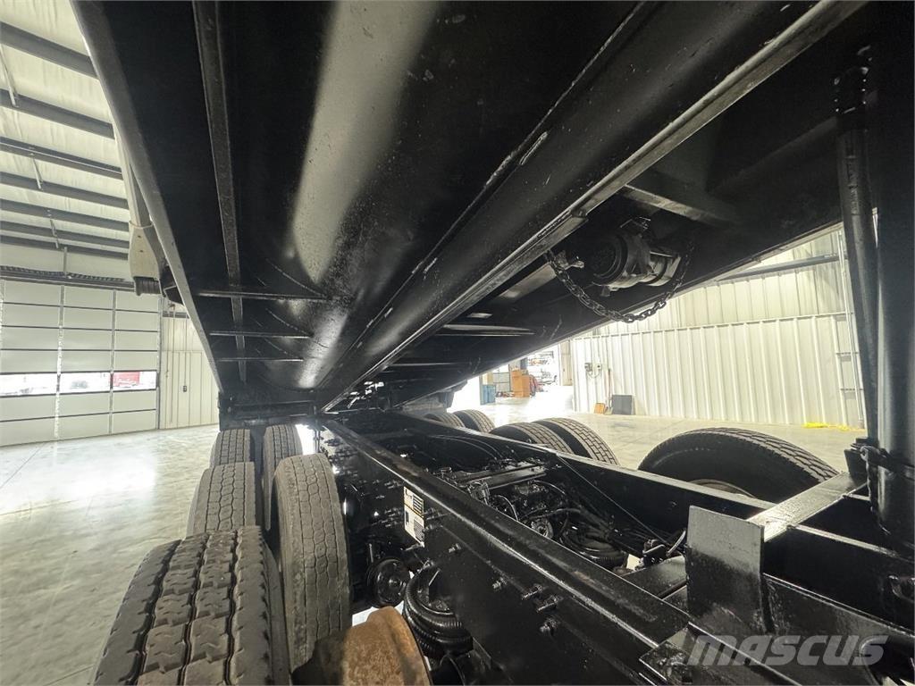 Mack GU713 Damperli kamyonlar
