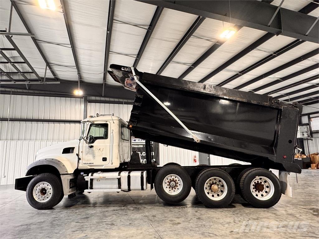 Mack GU713 Damperli kamyonlar