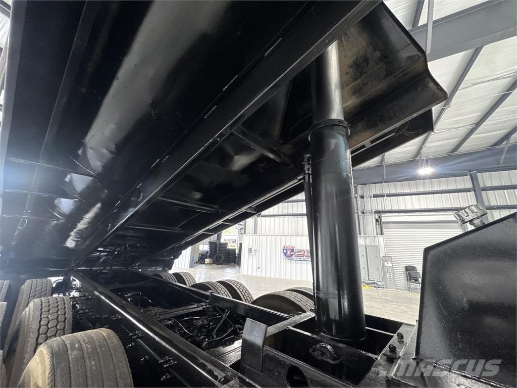 Mack GU713 Damperli kamyonlar