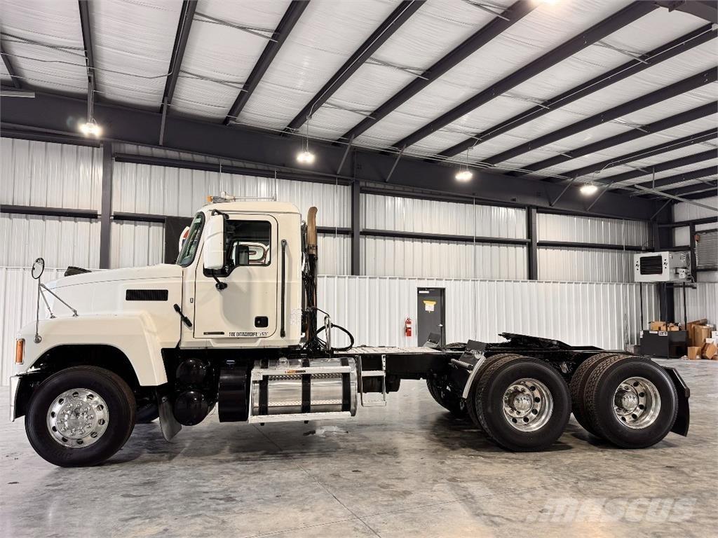 Mack Pinnacle Çekiciler