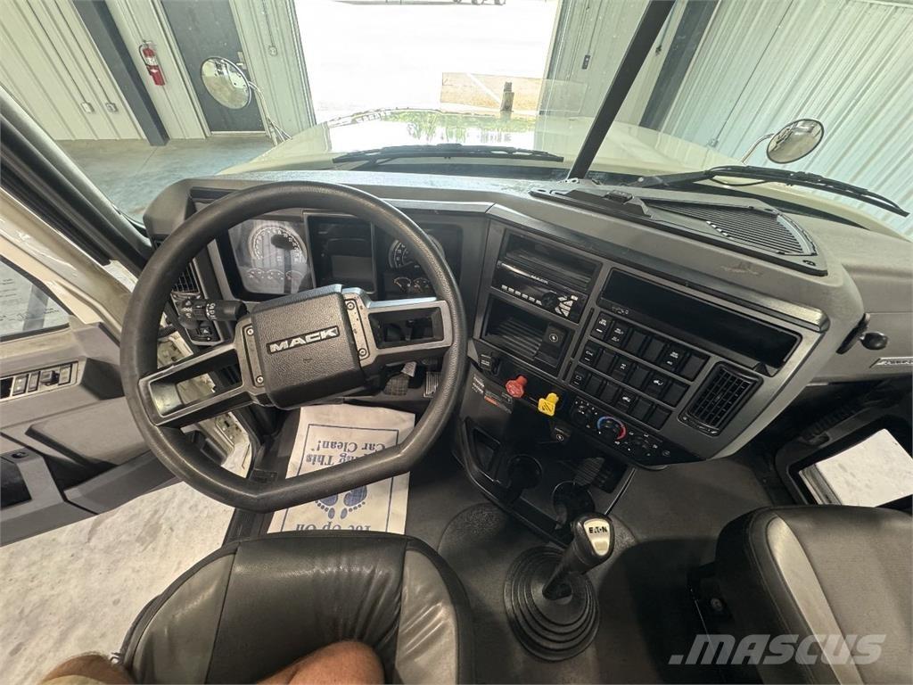 Mack Pinnacle Çekiciler