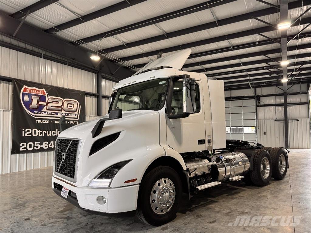 Volvo VNR64T300 Çekiciler