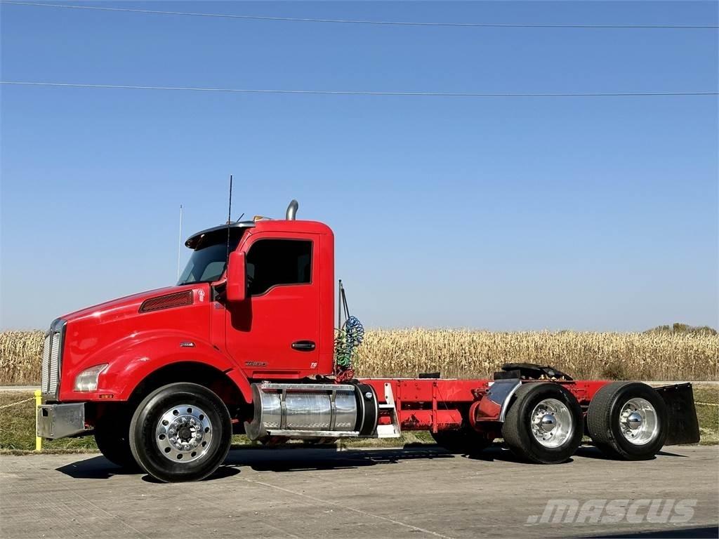 Kenworth T880 Çekiciler
