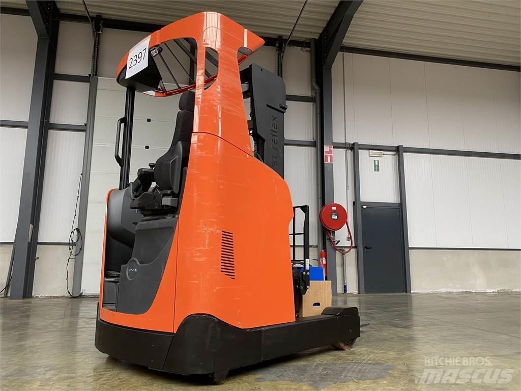 Toyota RRE140H Reach truck - depo içi istif araçları