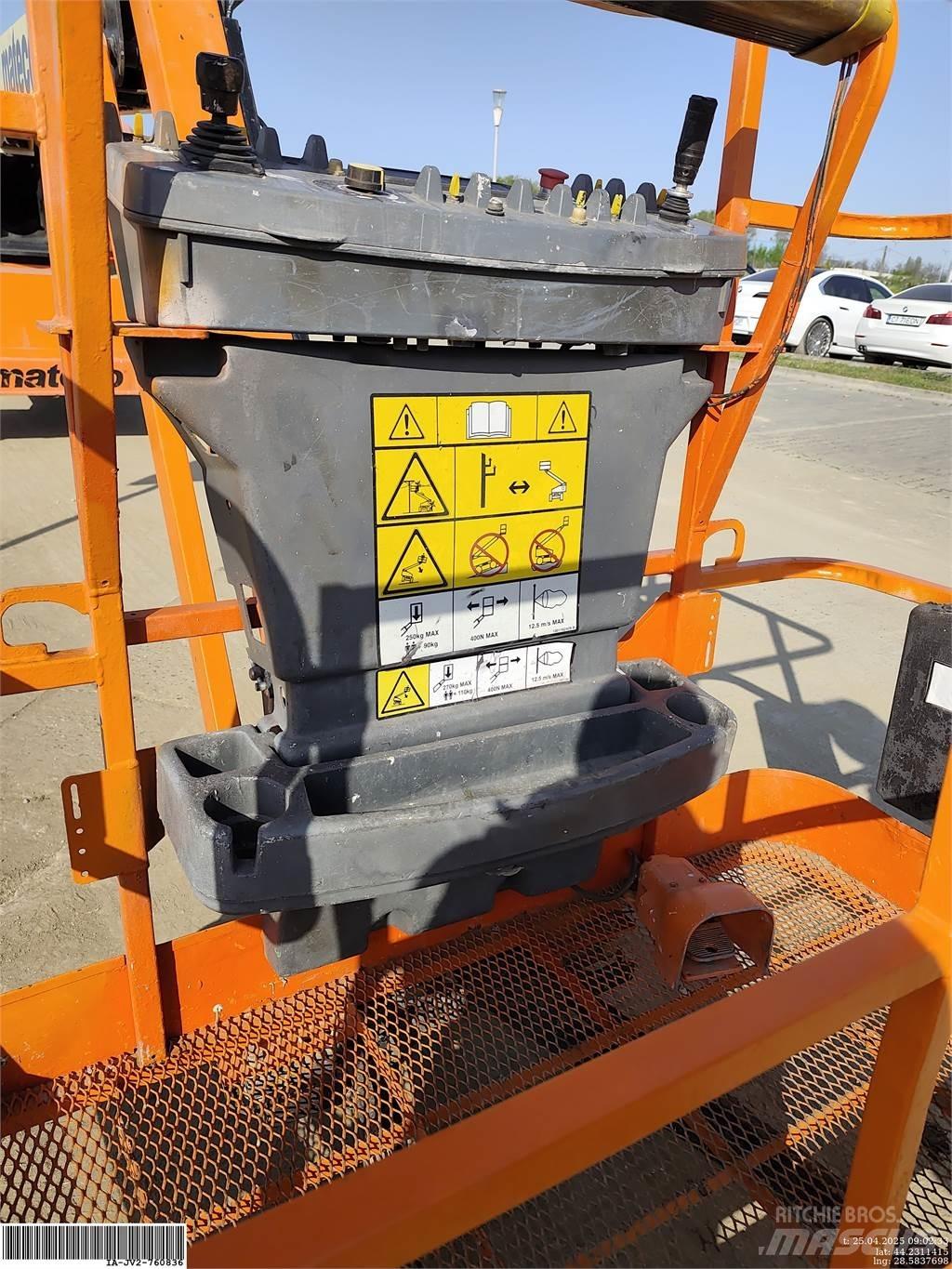 JLG 460SJ Körüklü personel platformları