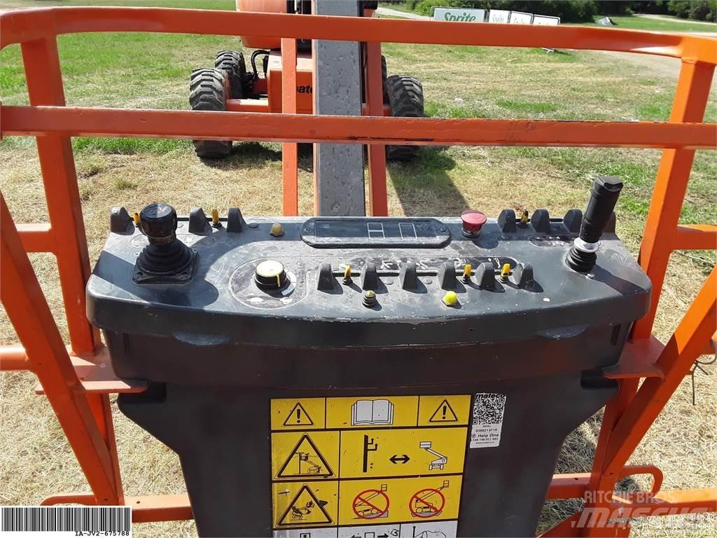 JLG 660SJ Körüklü personel platformları
